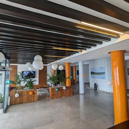 Les Ombrelles Appart'Hotel كوتونو المظهر الخارجي الصورة