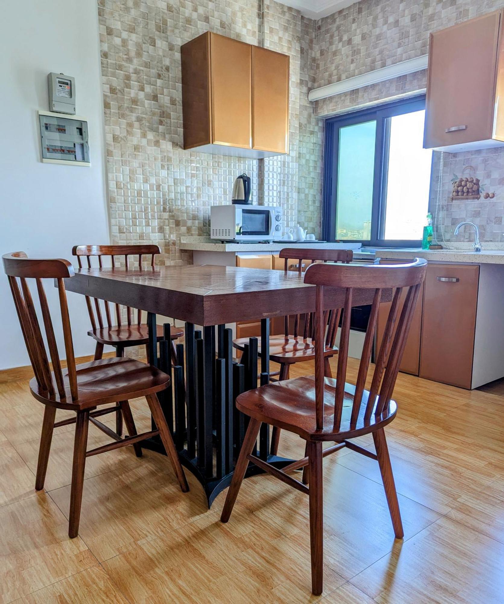 Les Ombrelles Appart'Hotel كوتونو المظهر الخارجي الصورة