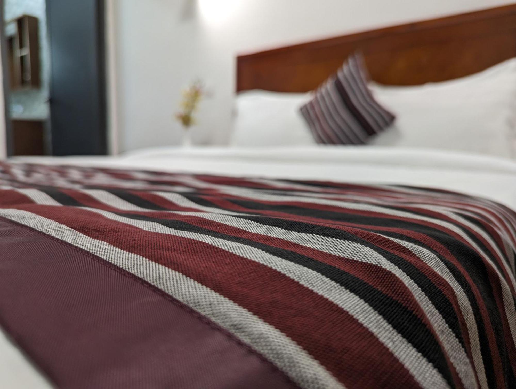 Les Ombrelles Appart'Hotel كوتونو المظهر الخارجي الصورة